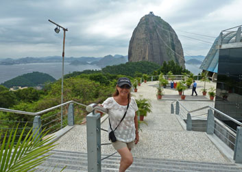 atop_Sugar Loaf